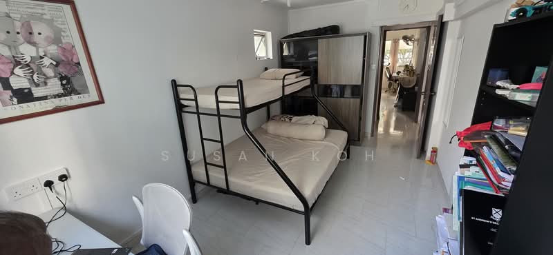 140 Petir Road HDB Flat For Sale at S$ 699,999 | PropertyGuru Singapore - Bedroom