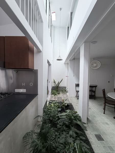 Hillview Estate, Jalan Gumilang, 4 Bedrooms, 2,400 sqft, Terraced House For Rent, by Ho Chii Fei, 500088136 - PropertyGuru.com.sg