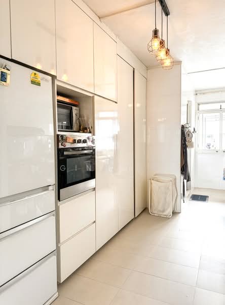 131 Simei Street 1, 131 Simei Street 1, 3 Bedrooms, 1,119 sqft, HDB Flat For Sale, by Gina Teo, 500088154 - Kitchen - PropertyGuru.com.sg