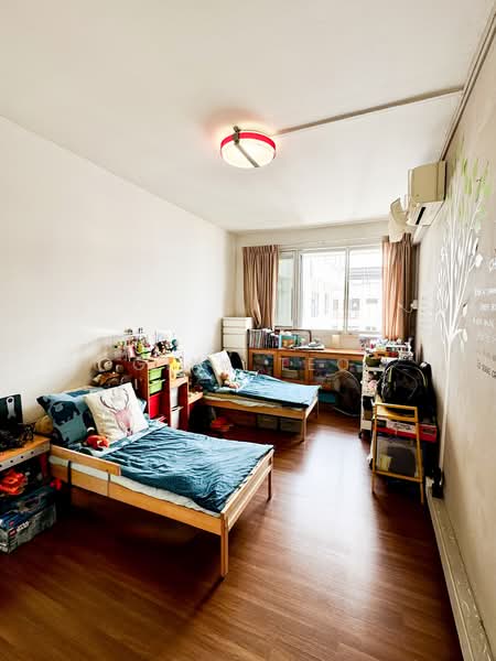 131 Simei Street 1, 131 Simei Street 1, 3 Bedrooms, 1,119 sqft, HDB Flat For Sale, by Gina Teo, 500088154 - Bedroom - PropertyGuru.com.sg