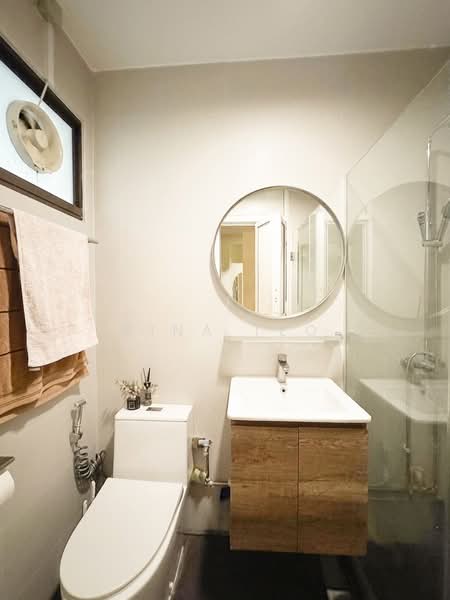 131 Simei Street 1, 131 Simei Street 1, 3 Bedrooms, 1,119 sqft, HDB Flat For Sale, by Gina Teo, 500088154 - Bathroom - PropertyGuru.com.sg