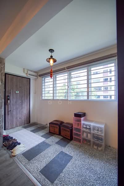 472 Pasir Ris Drive 6 HDB Flat For Sale at S$ 768,000 | PropertyGuru Singapore - Entrance