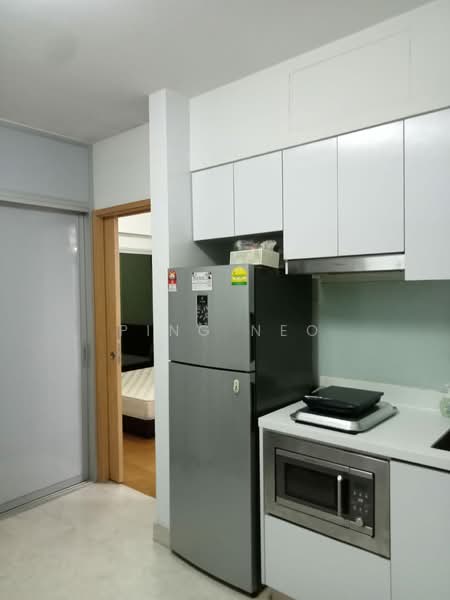 Eight Riversuites, 2 Whampoa East, Room Rental, 150 sqft, Condominium For Rent, by Ping Neo, 500088175 - Kitchen - PropertyGuru.com.sg