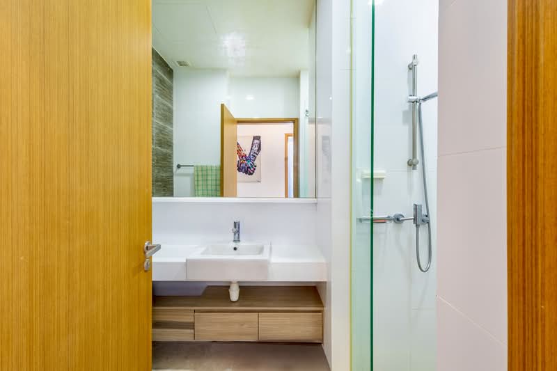 The Tennery Condominium For Sale at S$ 1,180,000 | PropertyGuru Singapore - Bathroom