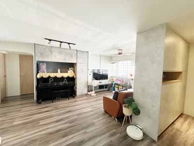 For Sale - 911 Tampines Street 91