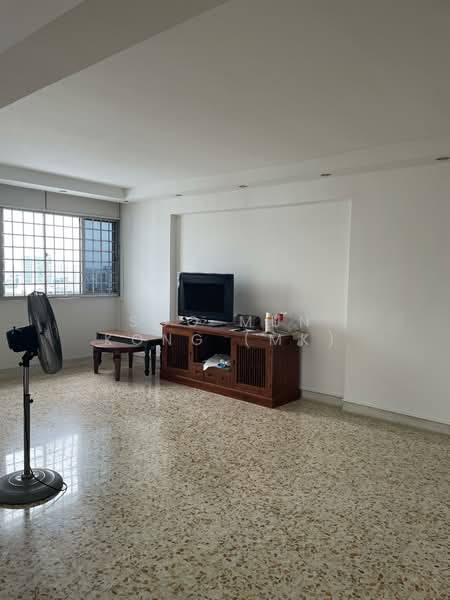 224 Lorong 8 Toa Payoh, 224 Lorong 8 Toa Payoh, 3 Bedrooms, 1,200 sqft, HDB Flat For Rent, by Soo Mun Kong (MK), 500088203 - Living Room - PropertyGuru.com.sg
