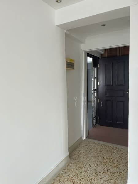 224 Lorong 8 Toa Payoh, 224 Lorong 8 Toa Payoh, 3 Bedrooms, 1,200 sqft, HDB Flat For Rent, by Soo Mun Kong (MK), 500088203 - Entrance - PropertyGuru.com.sg