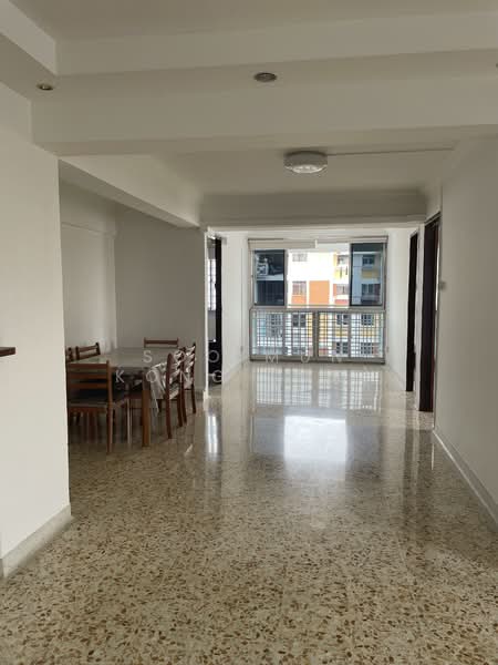 224 Lorong 8 Toa Payoh, 224 Lorong 8 Toa Payoh, 3 Bedrooms, 1,200 sqft, HDB Flat For Rent, by Soo Mun Kong (MK), 500088203 - Dining Room - PropertyGuru.com.sg