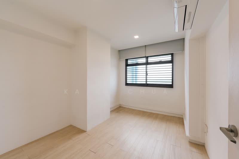 690B Choa Chu Kang Crescent HDB Flat For Sale at S$ 799,000 | PropertyGuru Singapore - Interior