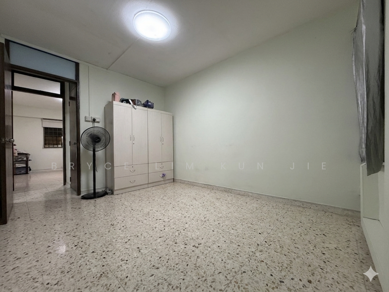 504 Ang Mo Kio Avenue 8, 504 Ang Mo Kio Avenue 8, 2 Bedrooms, 882 sqft, HDB Flat For Rent, by Bryce Lim Kun Jie, 500088210 - Bedroom - PropertyGuru.com.sg