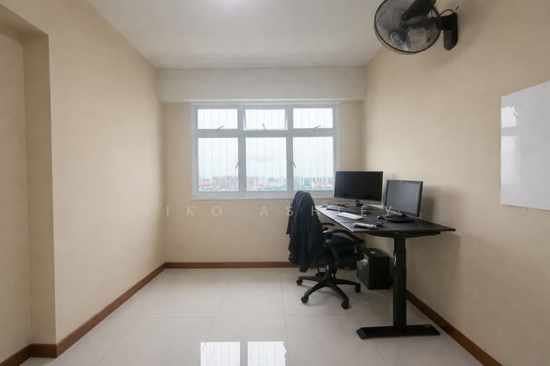 453B Bukit Batok West Avenue 6, 453B Bukit Batok West Avenue 6, 3 Bedrooms, 1,001 sqft, HDB Flat For Sale, by Riko Ashley, 500088211 - Study - PropertyGuru.com.sg