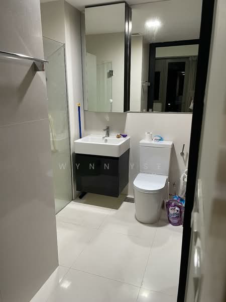Vivace, 19 Tong Watt Road, 1 Bedroom, 452 sqft, Apartment For Sale, by Wynn Yse, 500088223 - Bathroom - PropertyGuru.com.sg