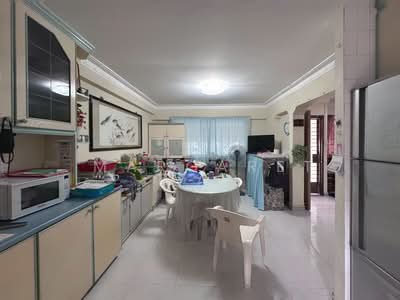 For Sale - 427 Hougang Avenue 6