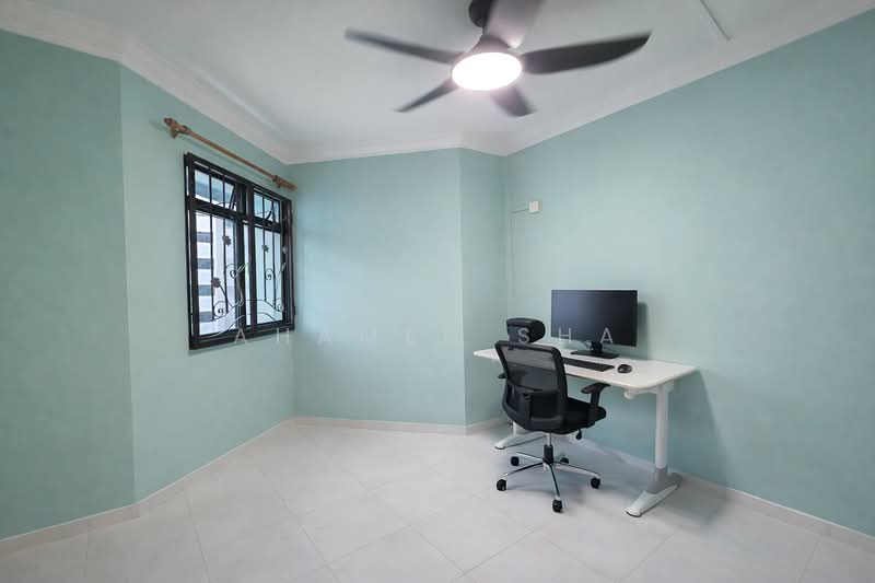 254 Compassvale Road HDB Flat For Sale at S$ 700,000 | PropertyGuru Singapore - Study