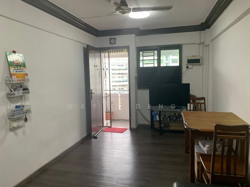 44 Chai Chee Street HDB Flat For Sale at S$ 400,000 | PropertyGuru Singapore - Living Room