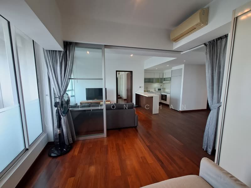 The Sail @ Marina Bay, 6 Marina Boulevard, 2 Bedrooms, 1,033 sqft, Condominium For Rent, by Lee Hon Chan, 500088252 - Living Room - PropertyGuru.com.sg