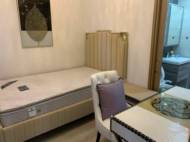 For Sale - Coco Palms