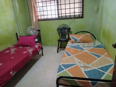 For Rent - 748 Jurong West Street 73