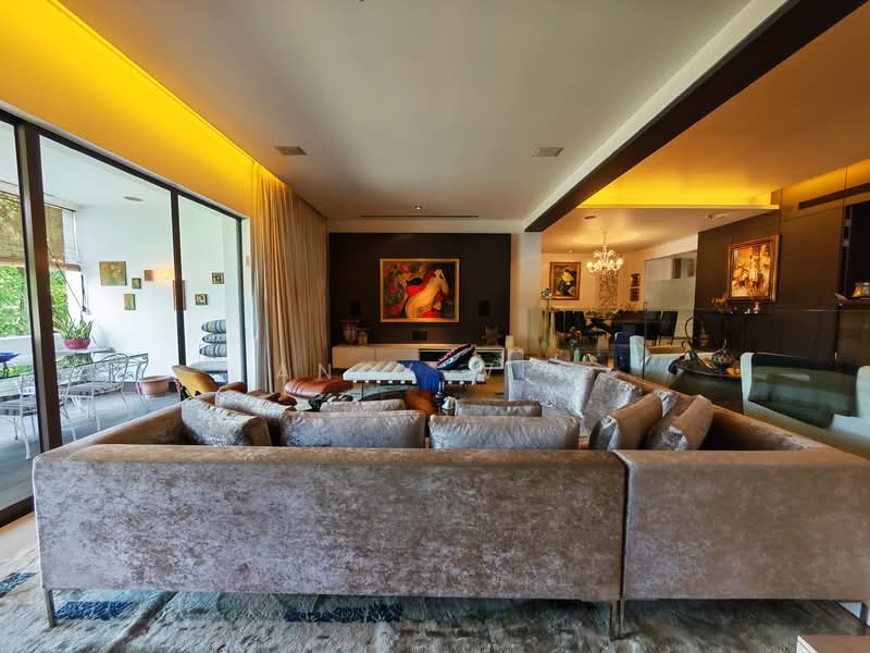 Astrid Meadows Condominium For Sale at S$ 9,350,000 | PropertyGuru Singapore - Living Room