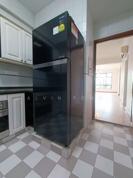 Changi Court, 708 Upper Changi Road East, 3 Bedrooms, 1,163 sqft, Condominium For Rent, by Alvin Pong, 500088279 - Kitchen - PropertyGuru.com.sg