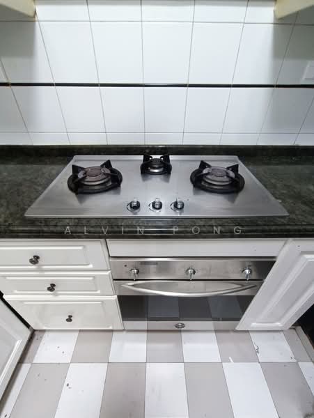 Changi Court, 708 Upper Changi Road East, 3 Bedrooms, 1,163 sqft, Condominium For Rent, by Alvin Pong, 500088279 - Kitchen - PropertyGuru.com.sg