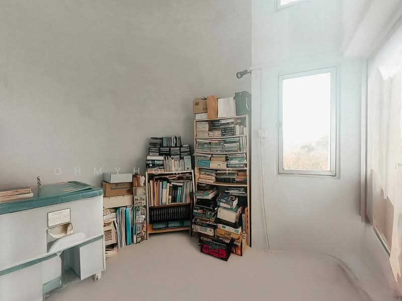 145 Lorong Ah Soo HDB Flat For Sale at S$ 1,050,000 | PropertyGuru Singapore - Study