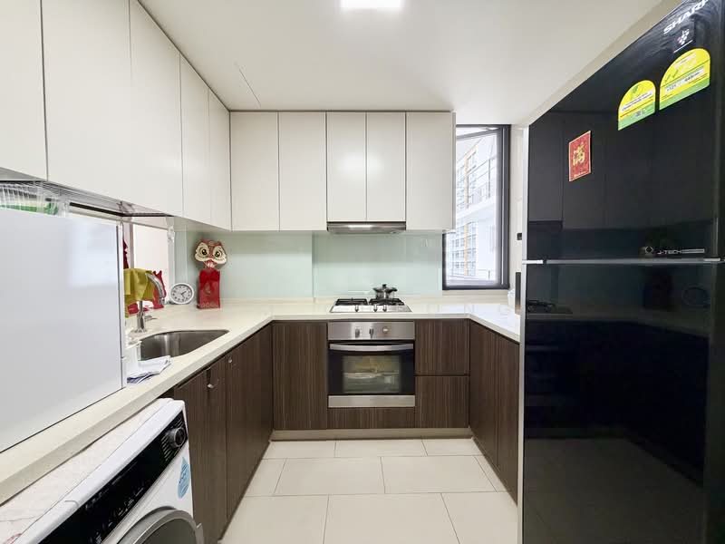 La Fiesta, 68 Sengkang Square, Room Rental, 150 sqft, Condominium For Rent, by Sam Cheong, 500088301 - Kitchen - PropertyGuru.com.sg