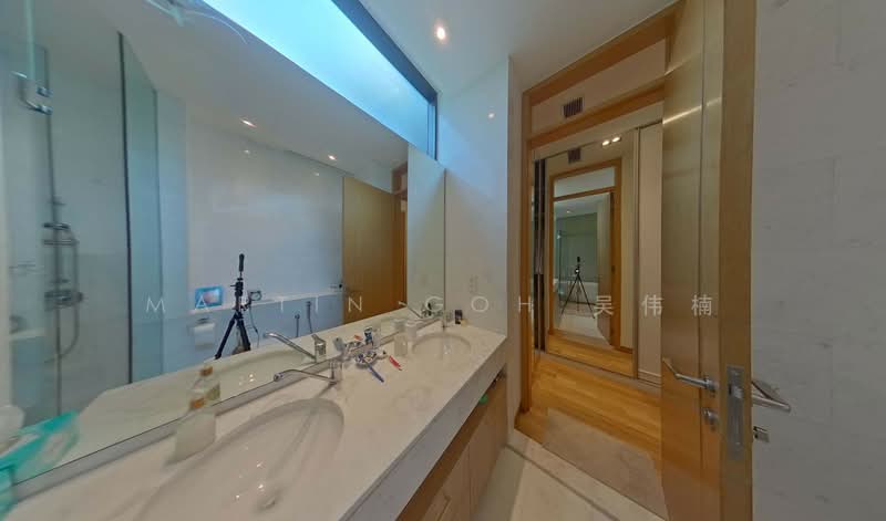 Belle Vue Residences Condominium For Sale at S$ 5,950,000 | PropertyGuru Singapore - Bathroom
