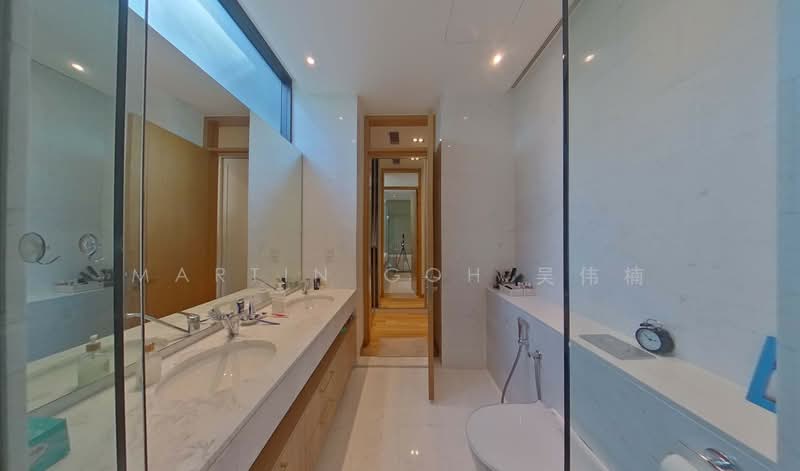 Belle Vue Residences Condominium For Sale at S$ 5,950,000 | PropertyGuru Singapore - Bathroom
