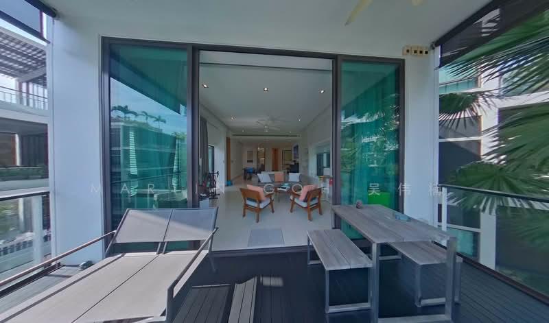 Belle Vue Residences Condominium For Sale at S$ 5,950,000 | PropertyGuru Singapore - Living Room