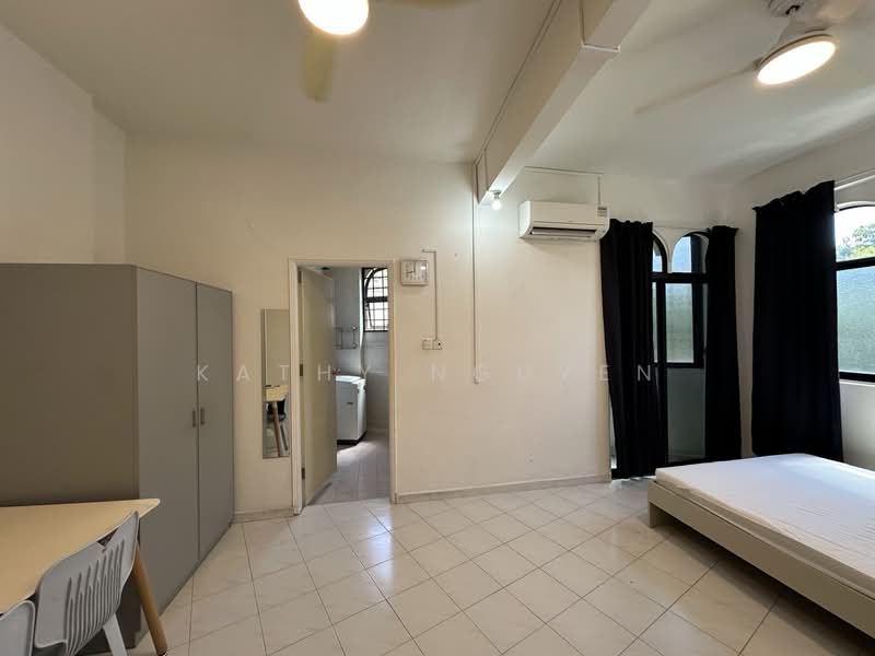 Sims 450 Centre, 450 Sims Avenue, Studio, 450 sqft, Walk-up Apartment For Rent, by Kathy Nguyen, 500088344 - Bedroom - PropertyGuru.com.sg
