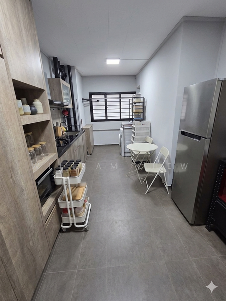 914 Tampines Street 91 HDB Flat For Sale at S$ 528,000 | PropertyGuru Singapore - Kitchen