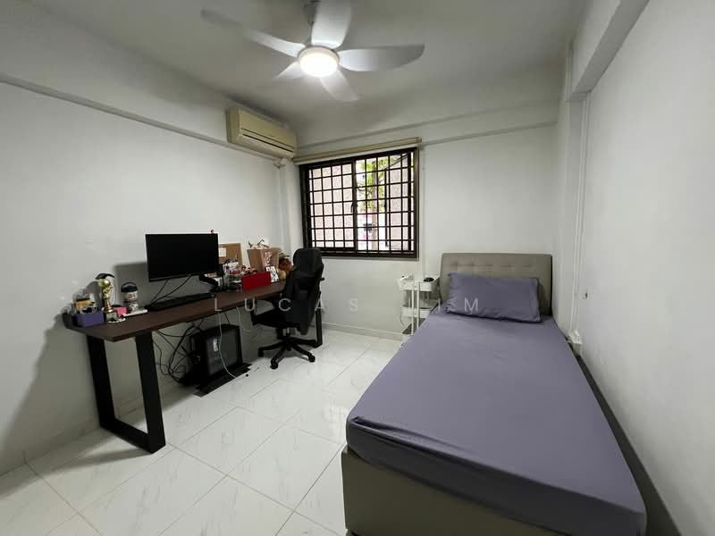370 Bukit Batok Street 31 HDB Flat For Sale at S$ 550,000 | PropertyGuru Singapore - Room 2