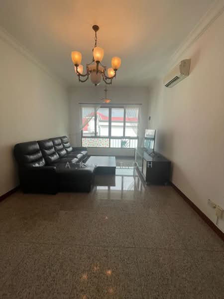 Hillbrooks Condominium For Sale at S$ 2,000,000 | PropertyGuru Singapore - Living Room