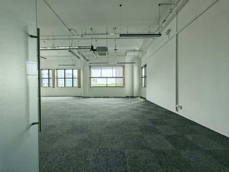 CHEAP Partial Fitted B1 Near Vivo, Buona Vista / West Coast / Clementi New Town, 1,690 sqft, Light Industrial (B1) For Rent, by Kevin Lim, 500088403 - Interior - CommercialGuru.com.sg
