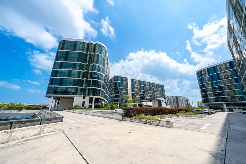 Oxley BizHub, 73 Ubi Road 1, 947 sqft, Office For Rent, by Rina Tan, 500088425 - Exterior - CommercialGuru.com.sg