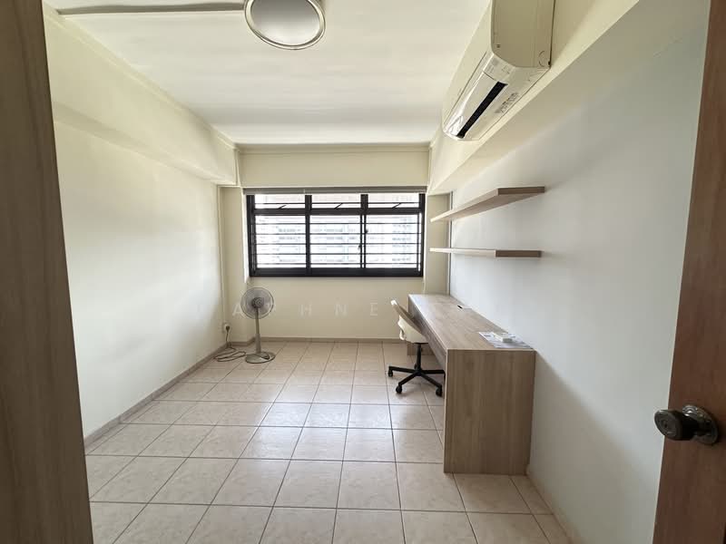 For Rent - 224C Compassvale Walk