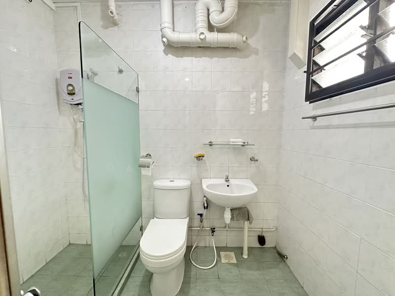 For Rent - 224C Compassvale Walk