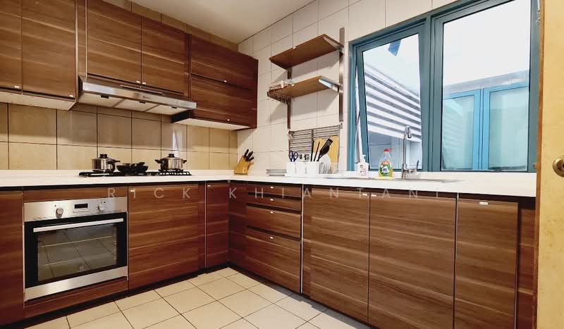 Oleanas Residences, 42 Kim Yam Road, 1 Bedroom, 250 sqft, Condominium For Rent, by Rick Khiantani, 500088436 - Kitchen - PropertyGuru.com.sg