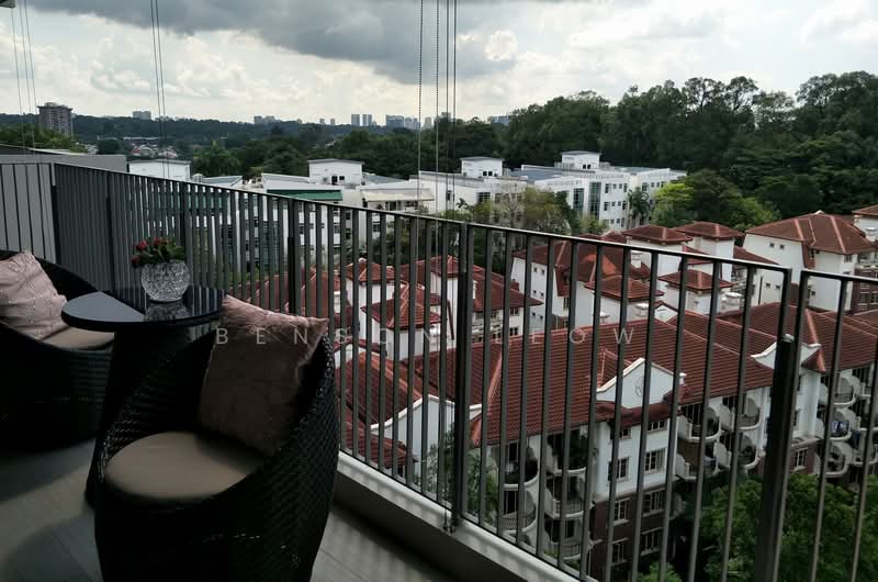 Pollen & Bleu Condominium For Sale at S$ 3,160,000 | PropertyGuru Singapore - Balcony