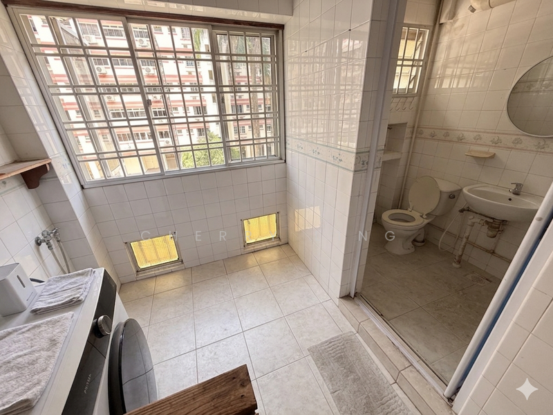 321 Tampines Street 33 HDB Flat For Sale at S$ 699,999 | PropertyGuru Singapore