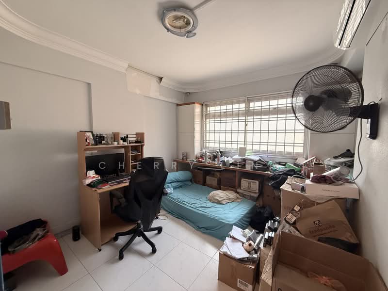 321 Tampines Street 33, 321 Tampines Street 33, 4 Bedrooms, 1,367 sqft, HDB Flat For Sale, by Cherry Ling, 500088441 - Bedroom - PropertyGuru.com.sg