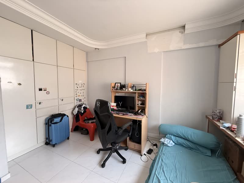 321 Tampines Street 33, 321 Tampines Street 33, 4 Bedrooms, 1,367 sqft, HDB Flat For Sale, by Cherry Ling, 500088441 - Bedroom - PropertyGuru.com.sg
