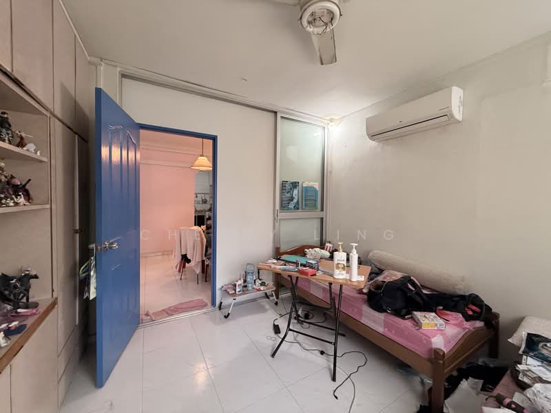 321 Tampines Street 33, 321 Tampines Street 33, 4 Bedrooms, 1,367 sqft, HDB Flat For Sale, by Cherry Ling, 500088441 - Bedroom - PropertyGuru.com.sg