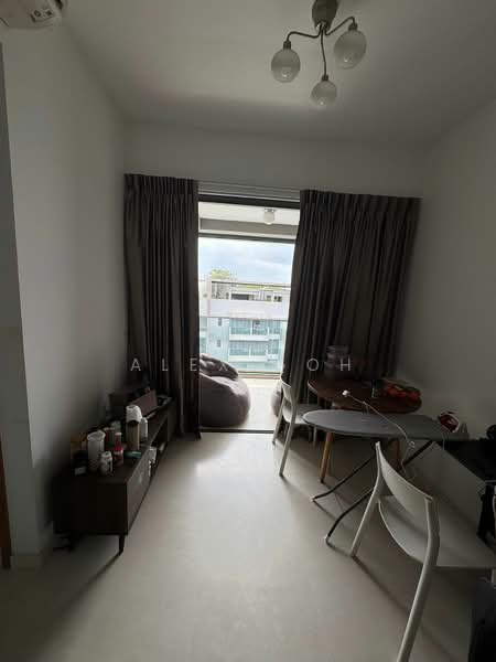 Trilive Condominium For Sale at S$ 1,650,000 | PropertyGuru Singapore - Living Room