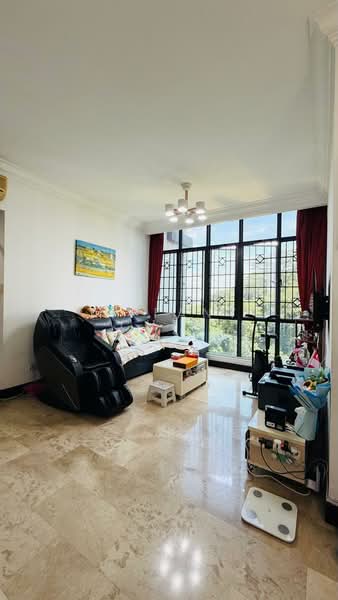 Regent Heights Condominium For Sale at S$ 1,360,000 | PropertyGuru Singapore - Living Room