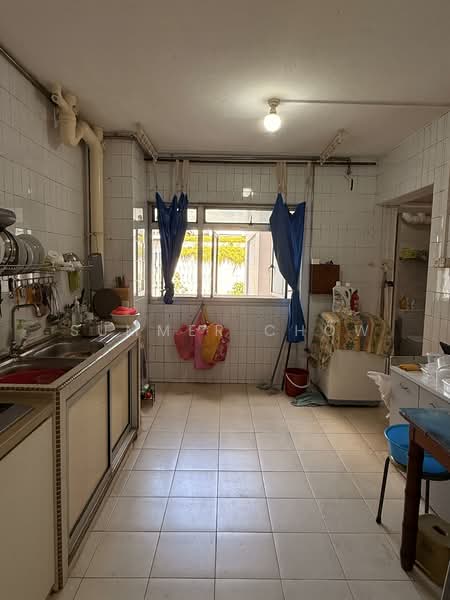 For Sale - 826 Yishun Street 81