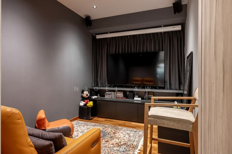 ❤️ DESIGNER RENO!! PEI HWA 1KM!! FREEHOLD 4 BEDROOM CONDO ❤️ Condominium For Sale at S$ 3,900,000 | PropertyGuru Singapore - Living Room