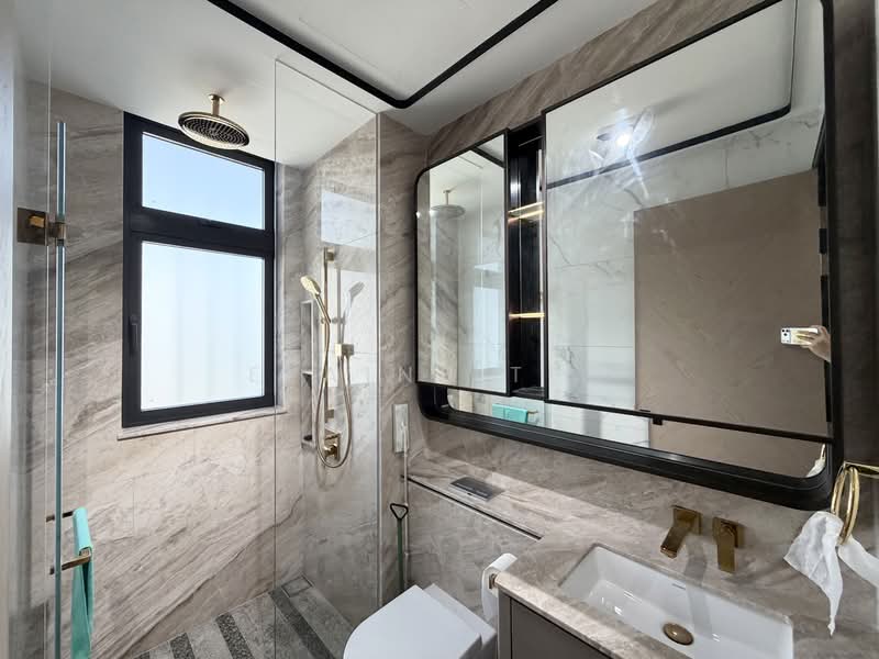 Perfect Ten, 323 Bukit Timah Road, 2 Bedrooms, 786 sqft, Condominium For Rent, by Elaine Teo, 500088507 - Bathroom - PropertyGuru.com.sg