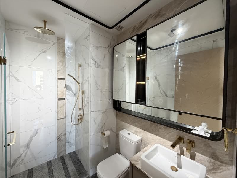 Perfect Ten, 323 Bukit Timah Road, 2 Bedrooms, 786 sqft, Condominium For Rent, by Elaine Teo, 500088507 - Bathroom - PropertyGuru.com.sg